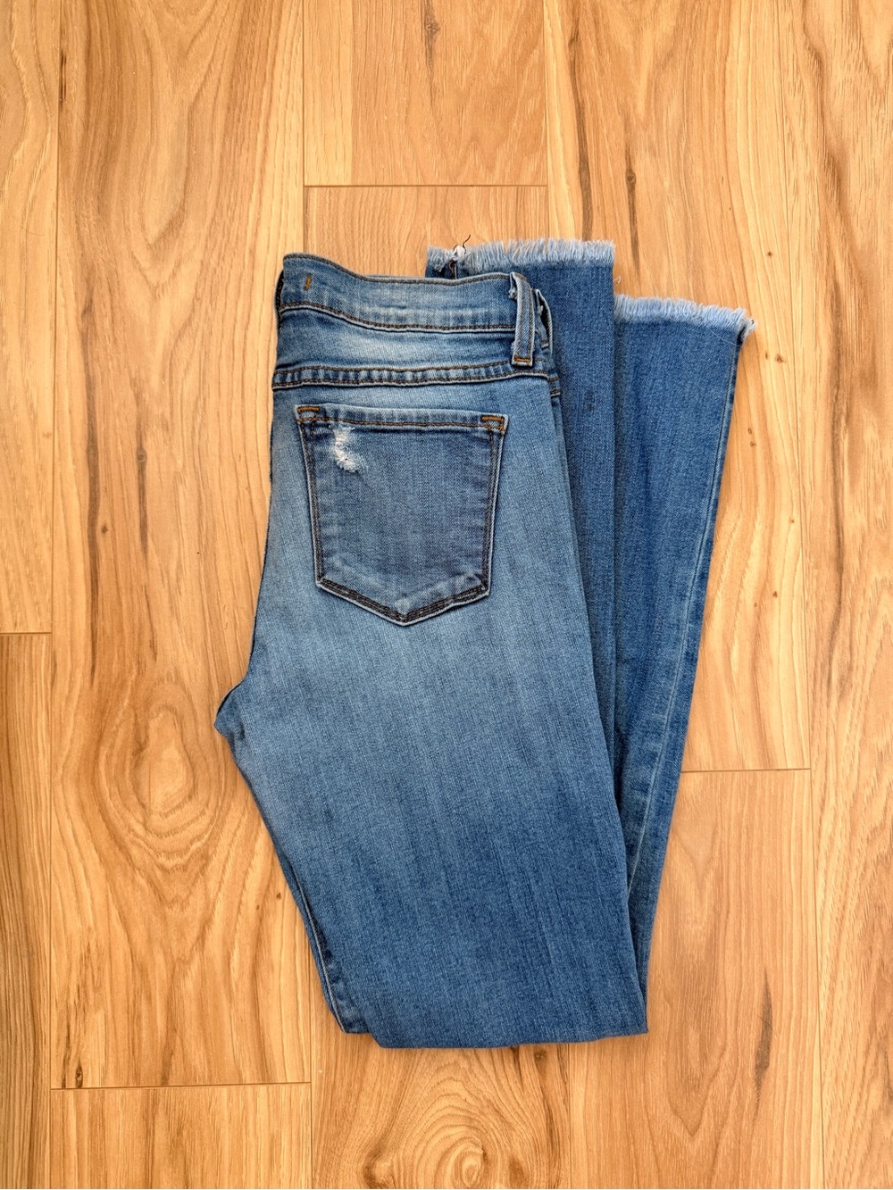 Flying Monkey Mid Blue Cropped Raw-Hem Jeans